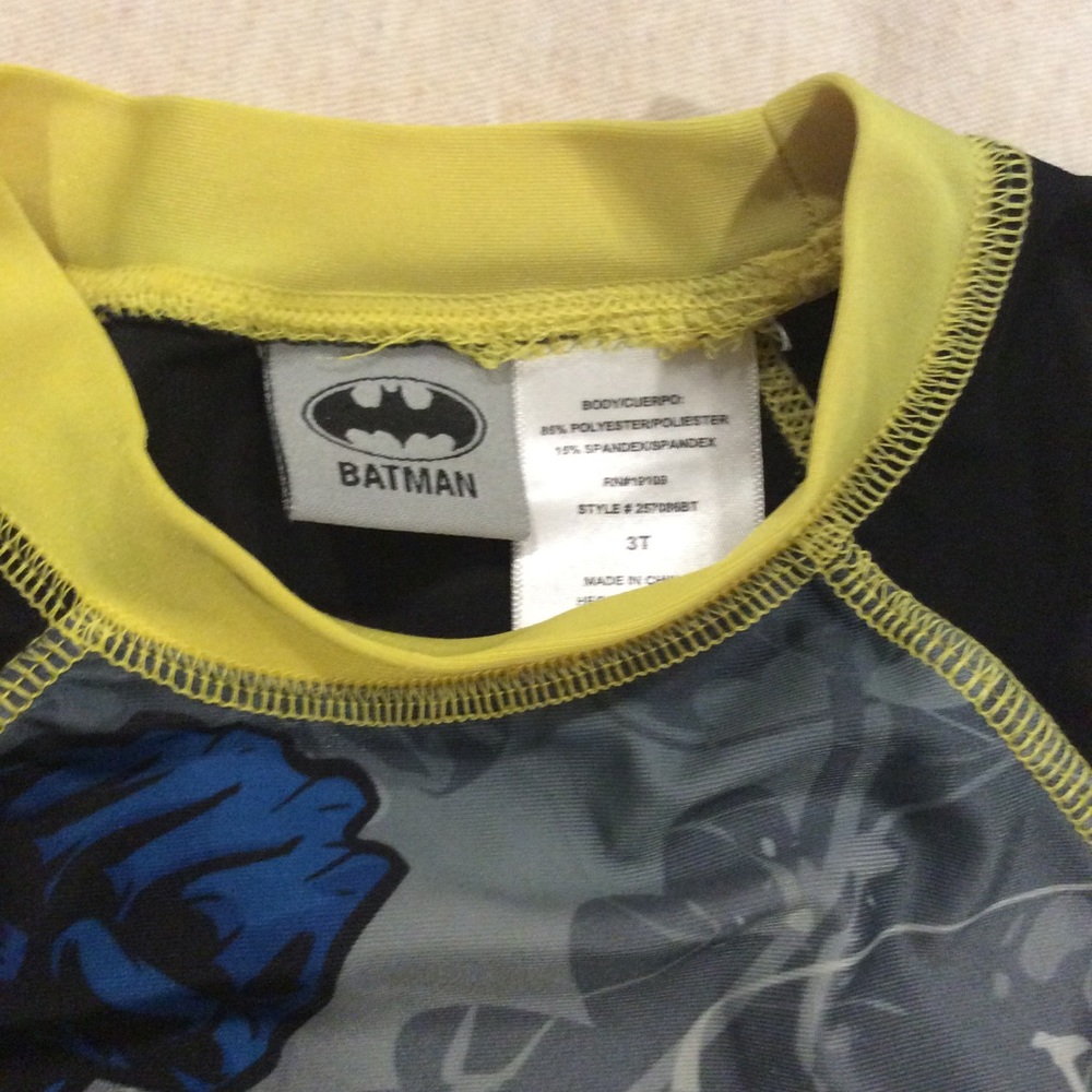 Batman Rashguard - Picture 2 of 2